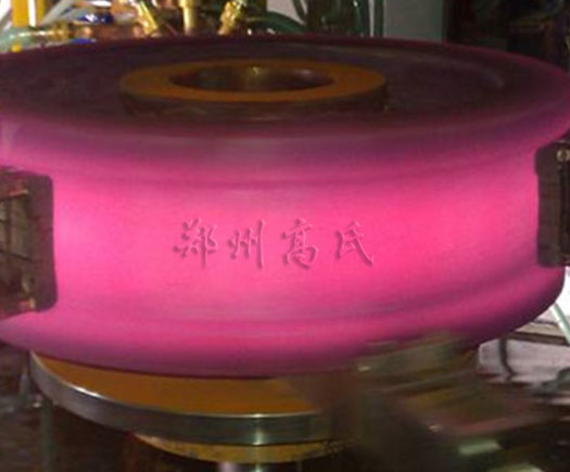 支重轮淬火，中频淬火电源效果好
